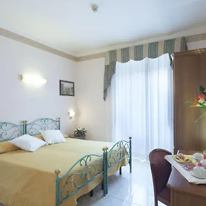 Oriente 2*, Rome Italy